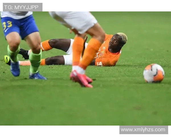 武汉足球队包夹战术解析及其在比赛中的应用与效果分析 武汉足球队包夹战术解析及其在比赛中的应用与效果分析